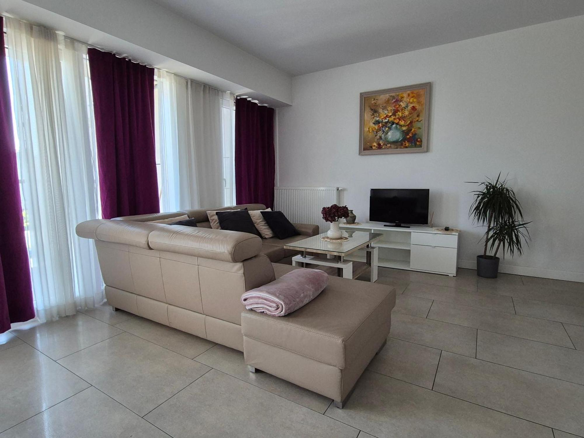 Big 21 Old Town Lux Apartment, Self Check-In 24H, Free Parking Poznan Ngoại thất bức ảnh