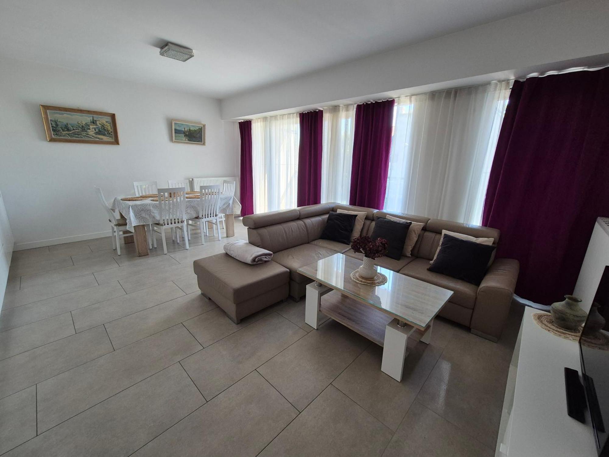 Big 21 Old Town Lux Apartment, Self Check-In 24H, Free Parking Poznan Ngoại thất bức ảnh